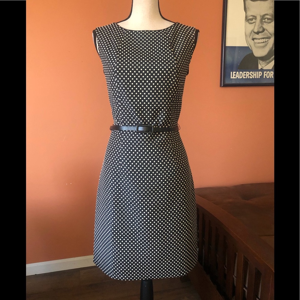 PIT AMSTERDAM black belted polka dot dress